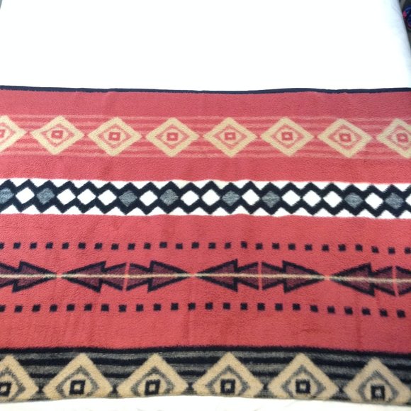 Vintage Biederlack of America Southwest Aztec Style Reversible Acrylic Blanket - Picture 13 of 15